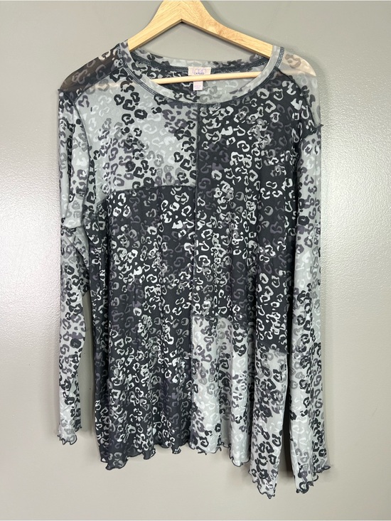 Logo Layers Tops - Logo Layers gray animal print sheer color block long sleeve tunic witchy XL
